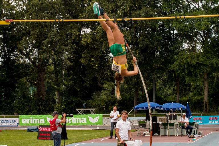 What is Pole Vaulting? The Rules